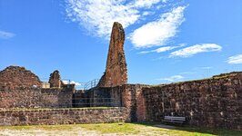 Bilder von der Burgbesichtigung & Weinprobe